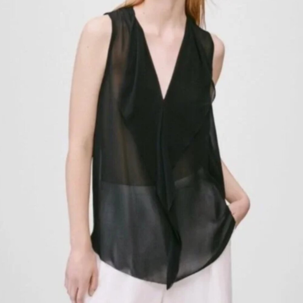 Aritzia Babaton "Ainsley" grey print sleeveless silk blouse (size S)